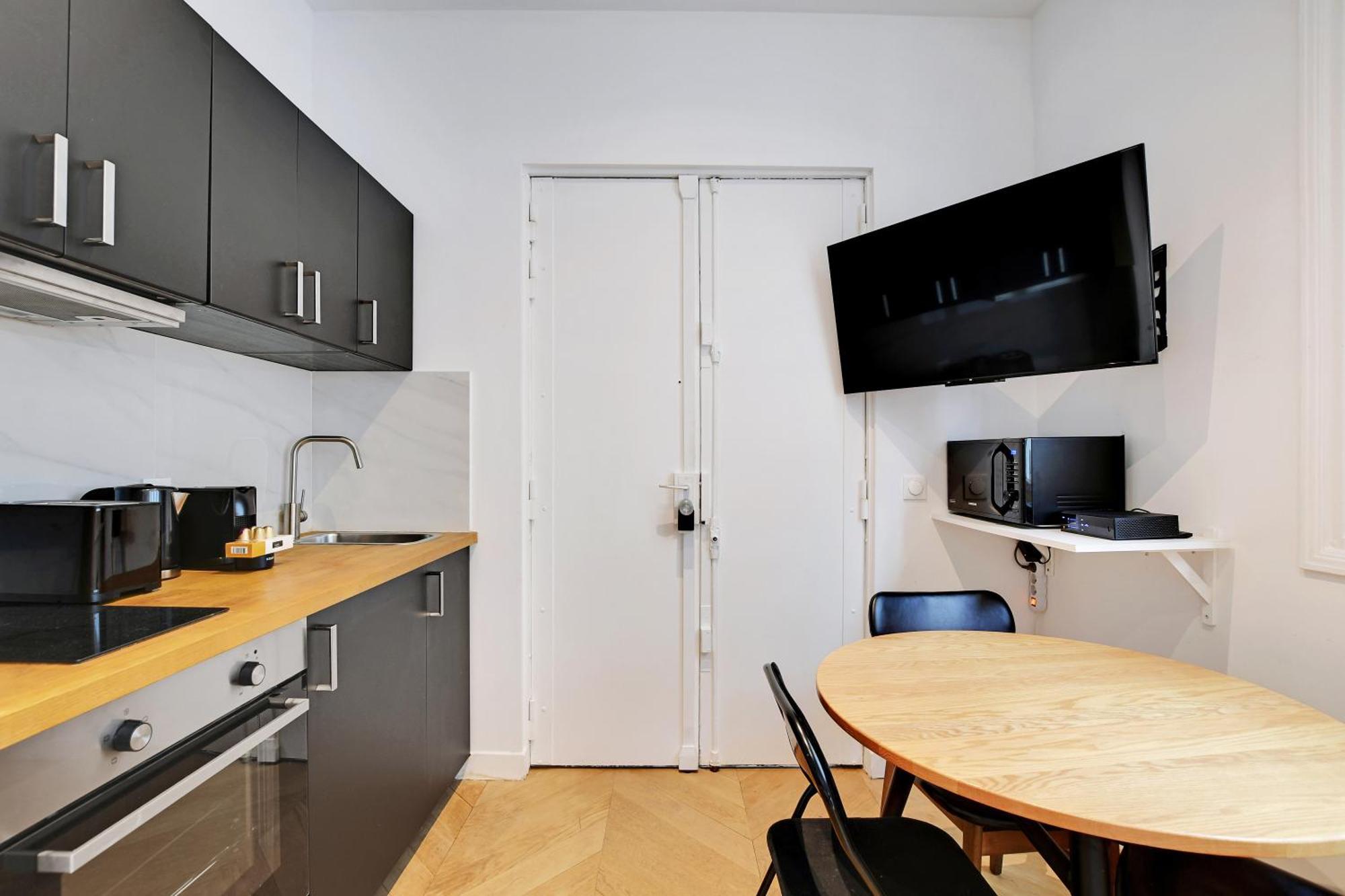 Pick A Flat'S Apartments In Saint Michel - Rue Du Sommerard باريس المظهر الخارجي الصورة